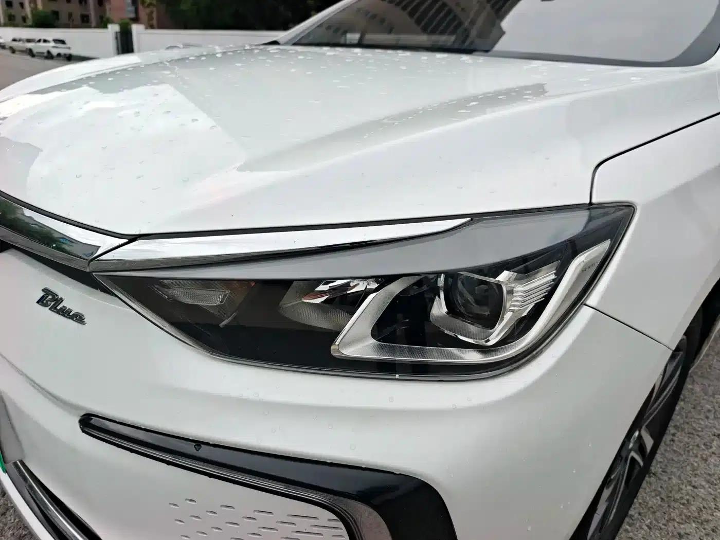 Beijing EU5 2018 R500 Smart Wind Edition — миниатюра 11