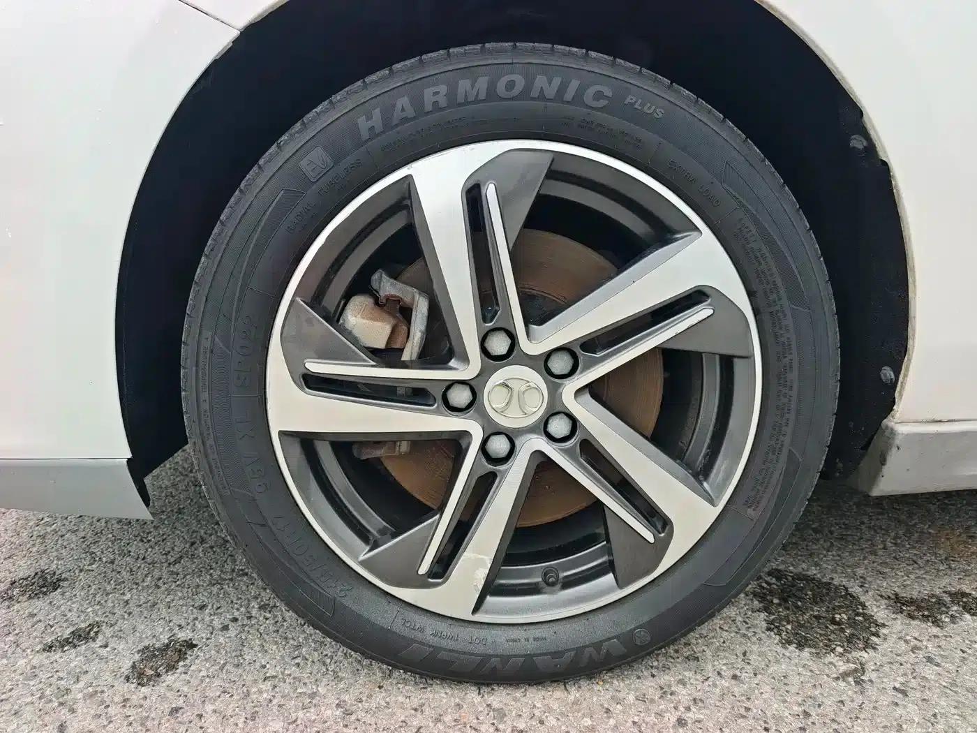 Beijing EU5 2018 R500 Smart Wind Edition — миниатюра 12