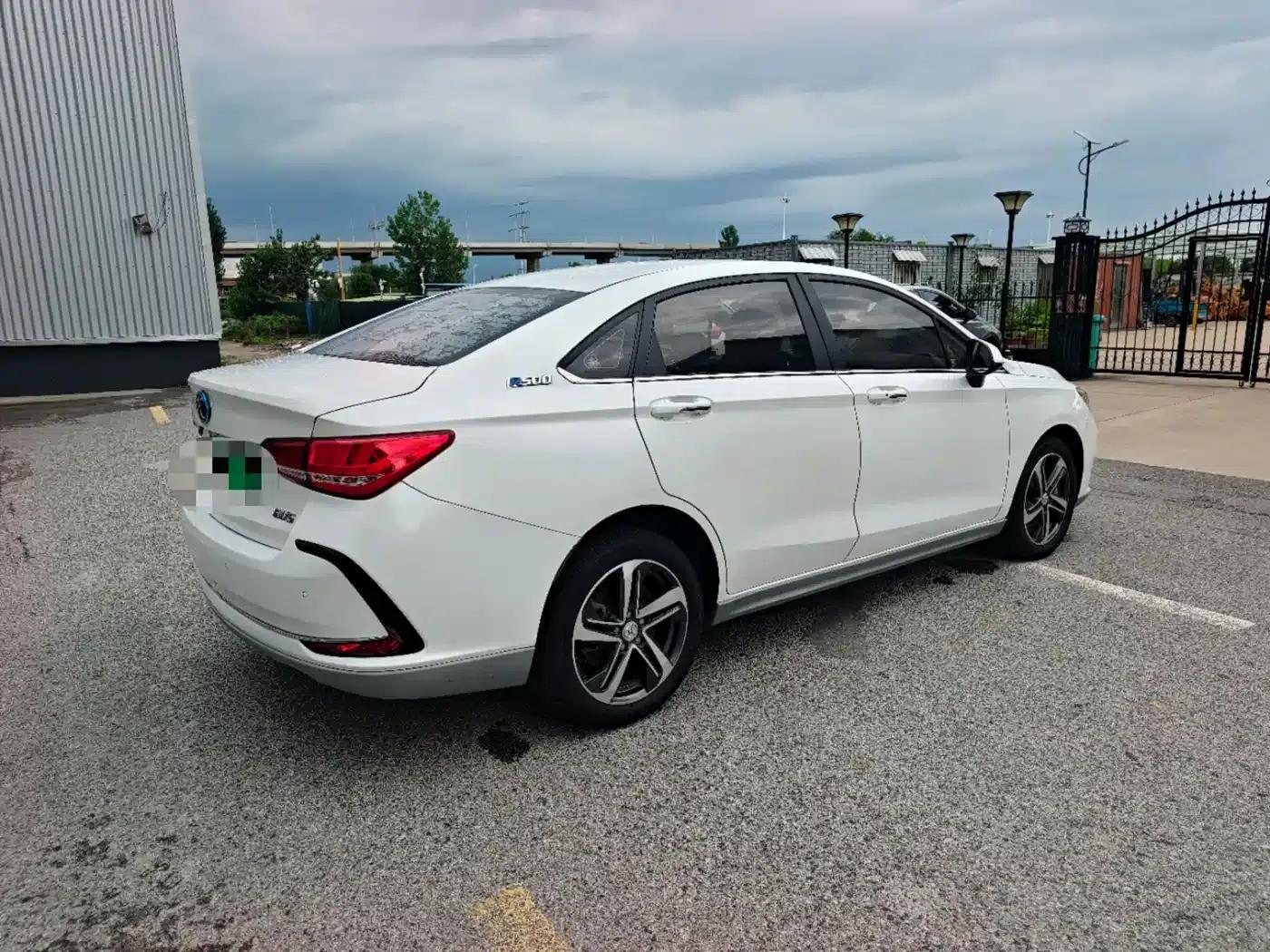 Beijing EU5 2018 R500 Smart Wind Edition — миниатюра 15