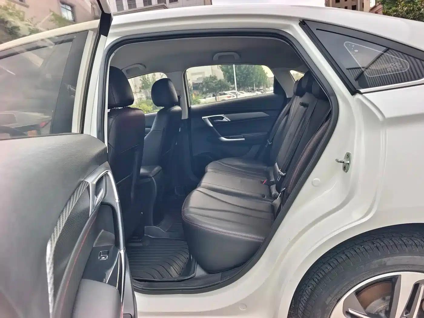 Beijing EU5 2018 R500 Smart Wind Edition — миниатюра 5