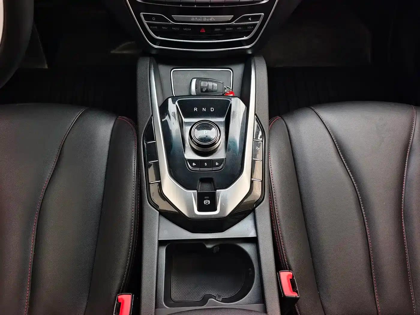 Beijing EU5 2018 R500 Smart Wind Edition — миниатюра 8