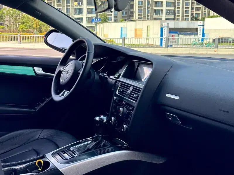 Audi A5 2013 Sportback 40 TFSI quattro — миниатюра 13