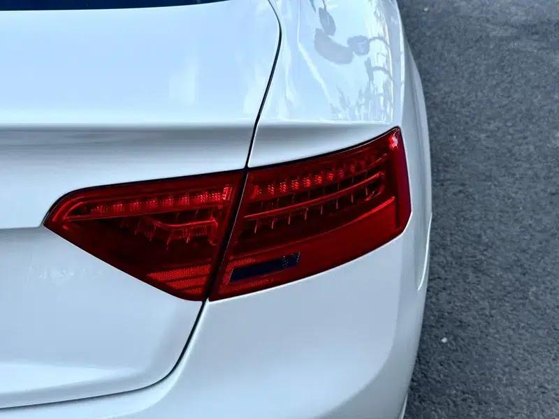 Audi A5 2013 Sportback 40 TFSI quattro — миниатюра 9