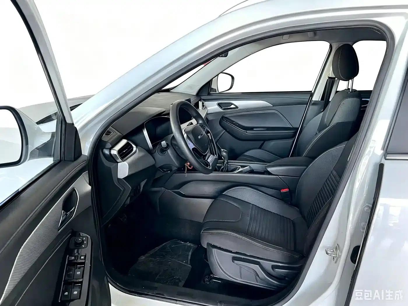 Beijing X3 2019 1.5T Manual Glory Edition — миниатюра 4