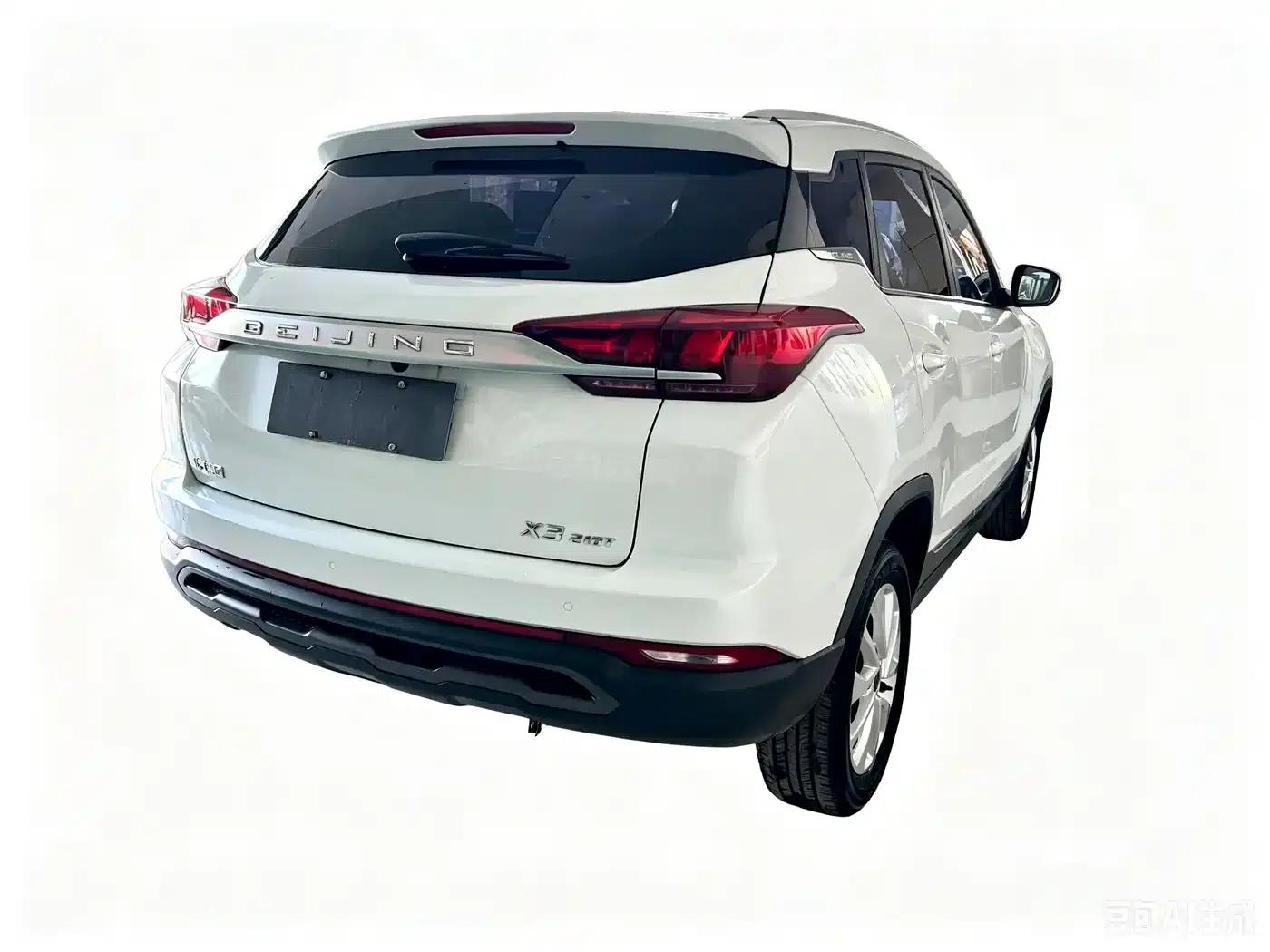 Beijing X3 2019 1.5T Manual Glory Edition — миниатюра 9