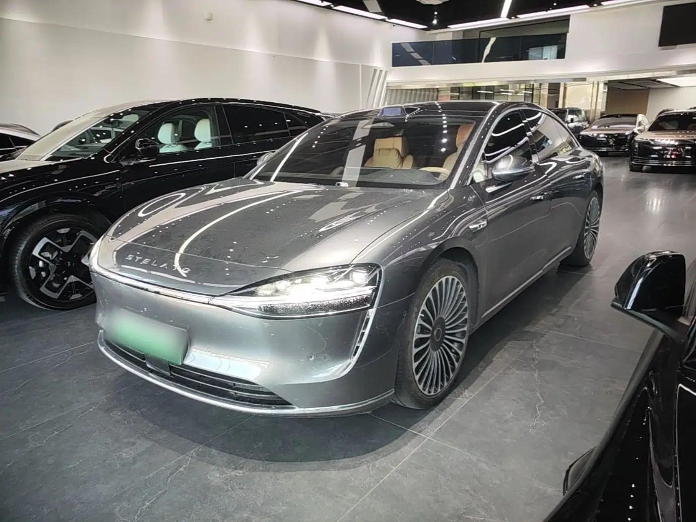 Hima Stelato S9 2024 All-Electric Ultra Four-Wheel-Drive Flagship Edition — миниатюра 1