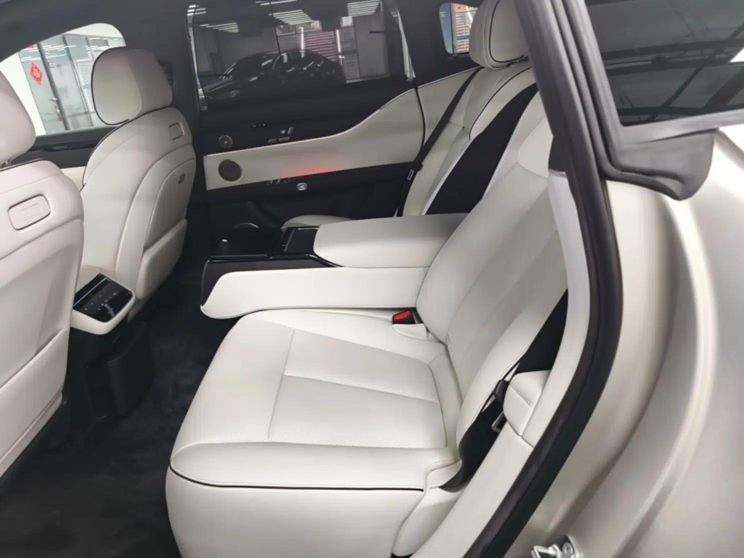 Hima Stelato S9 2024 All-Electric Ultra Four-Wheel-Drive Flagship Edition — миниатюра 25