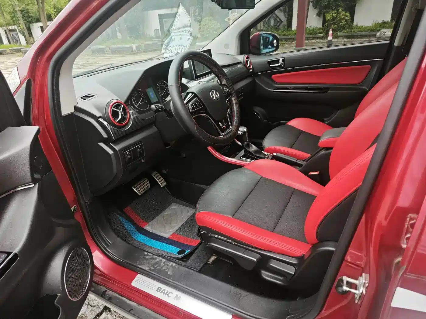 2015 Senova X25 1.5L Automatic Deluxe Edition — миниатюра 11