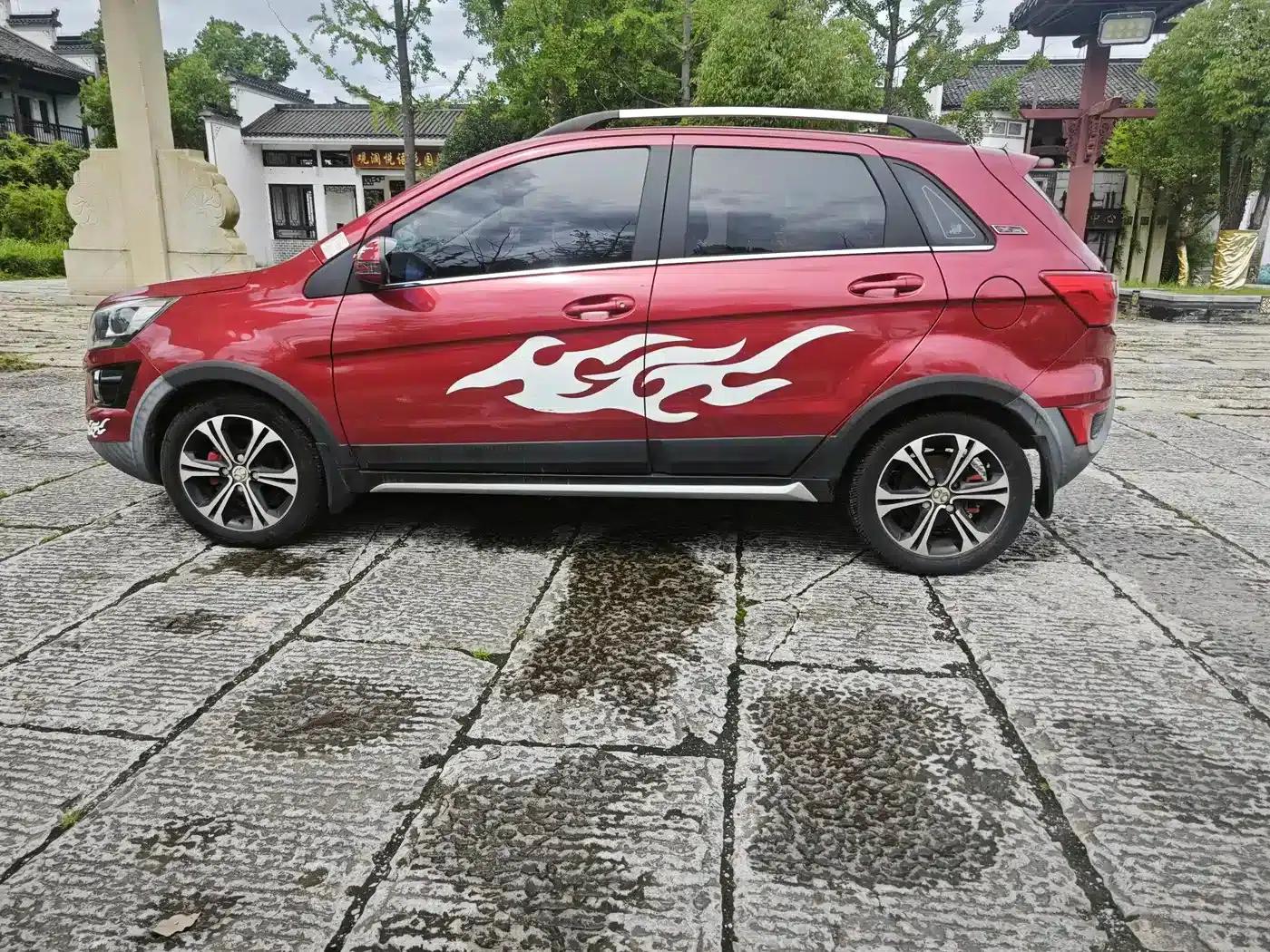 2015 Senova X25 1.5L Automatic Deluxe Edition — миниатюра 15