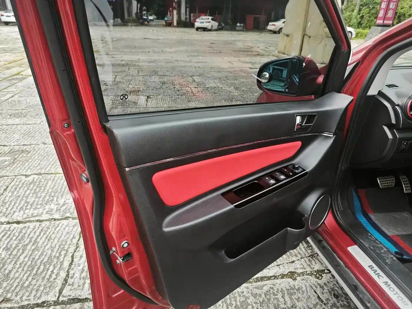 2015 Senova X25 1.5L Automatic Deluxe Edition — миниатюра 7