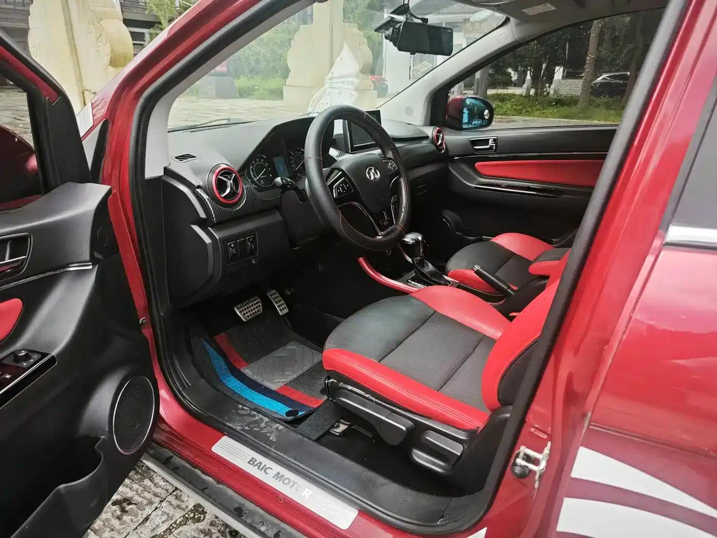 2015 Senova X25 1.5L Automatic Deluxe Edition — миниатюра 8
