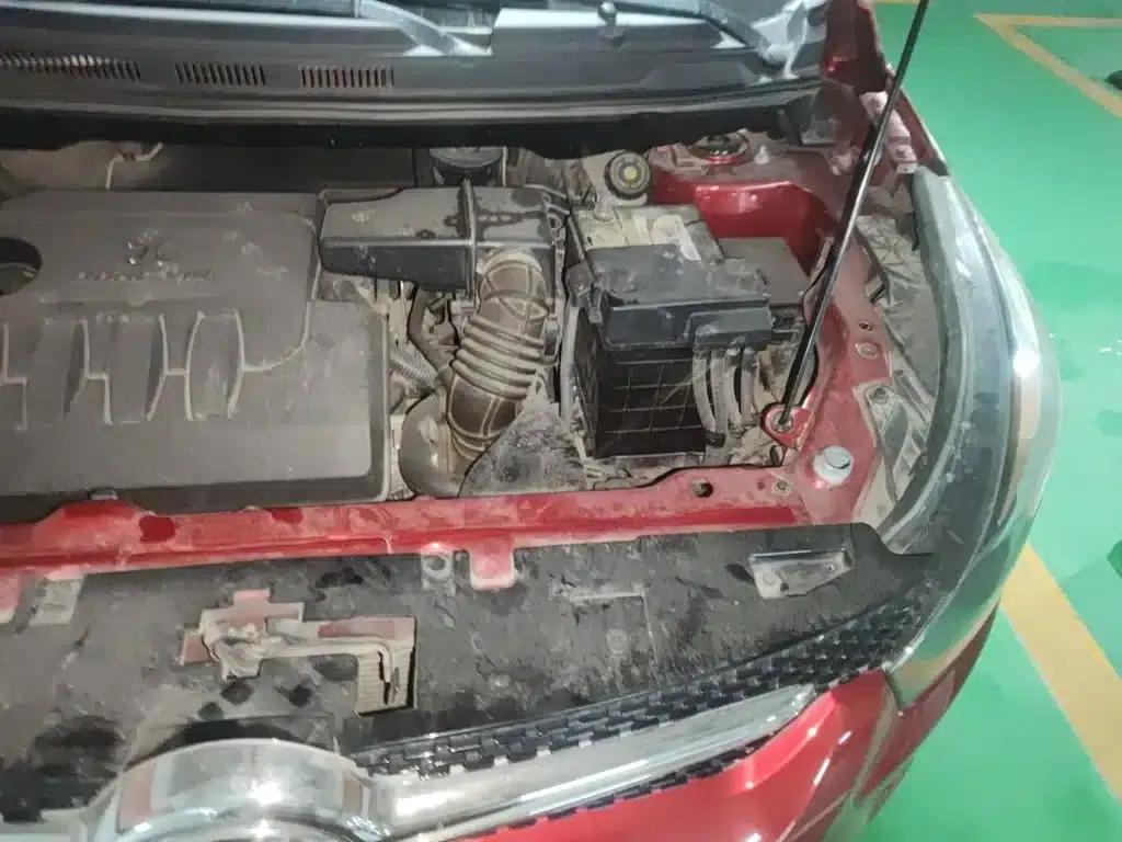 2015 Senova X25 1.5L Manual Elite — миниатюра 24