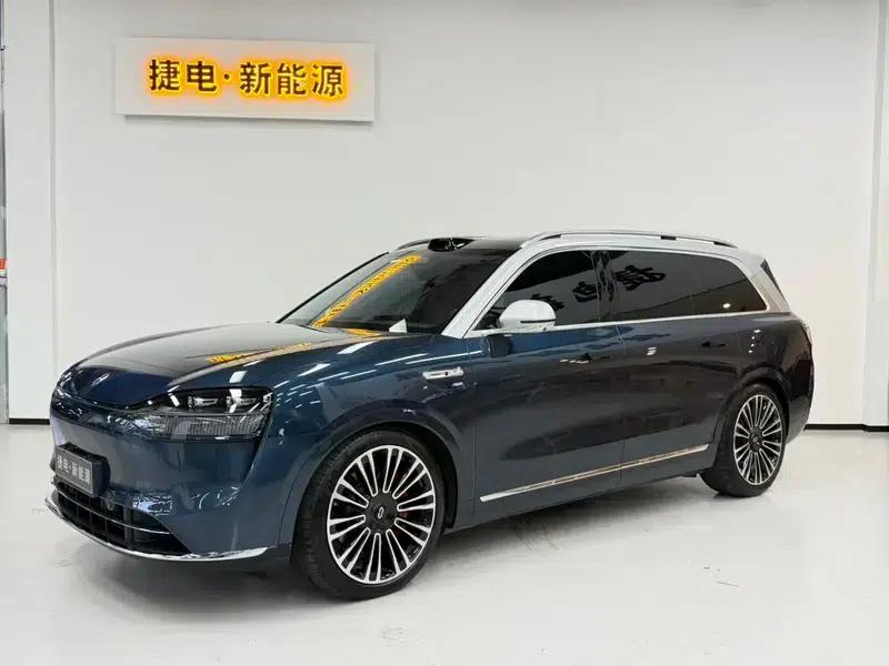 Wenjie M9 2025 Ultra Extended Range Six-Seat Version (192-line LiDAR) — миниатюра 1