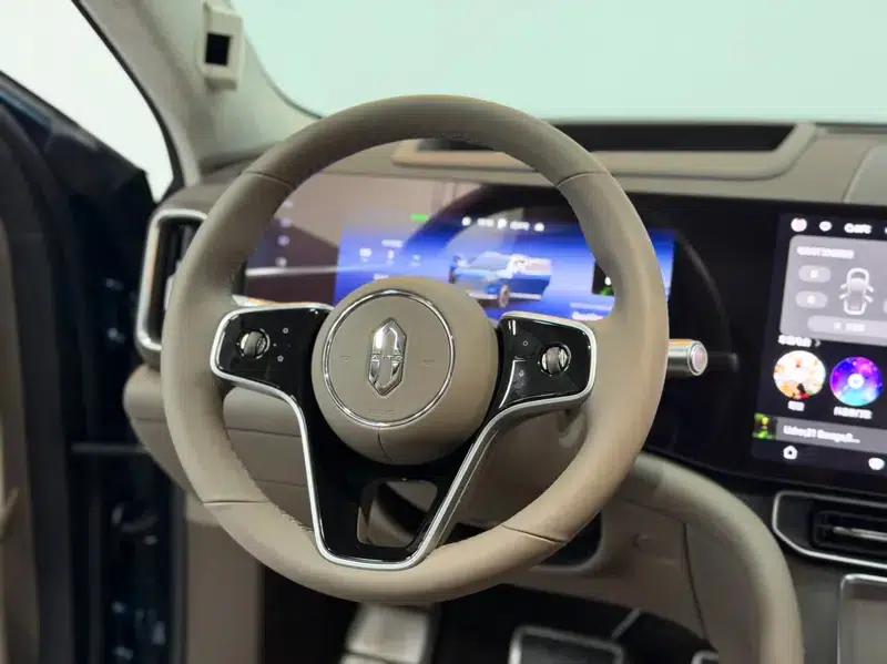 Wenjie M9 2025 Ultra Extended Range Six-Seat Version (192-line LiDAR) — миниатюра 12