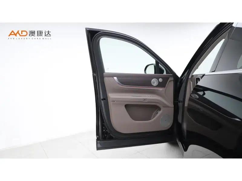 Wenjie M9 2025 Ultra Extended Range Six-Seat Version (192-line LiDAR) — миниатюра 10