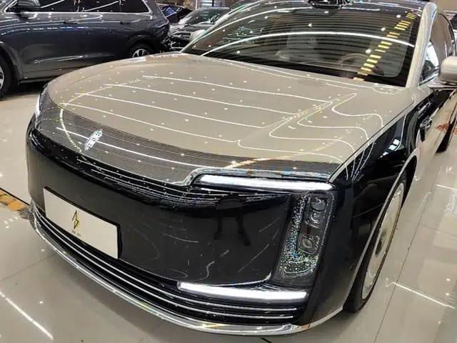 Hima S800 2025 Model, Range-Extended Starlight Executive Edition, 4 Seats