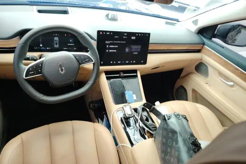Wenjie M7 2022 AWD Luxury Edition — миниатюра 12