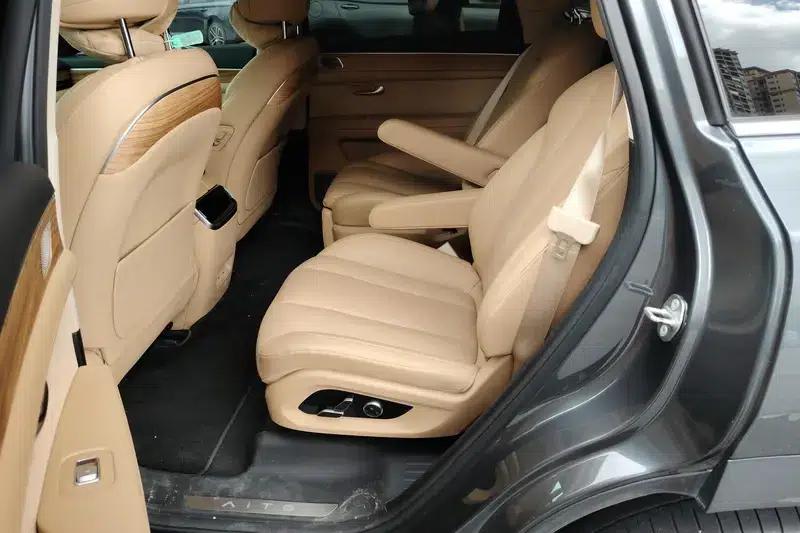 Wenjie M7 2022 AWD Luxury Edition — миниатюра 16