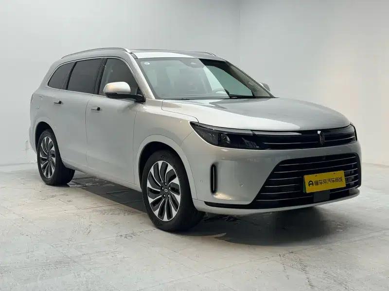 Wenjie M7 2024 Plus 5-seater Rear-wheel drive version — миниатюра 3
