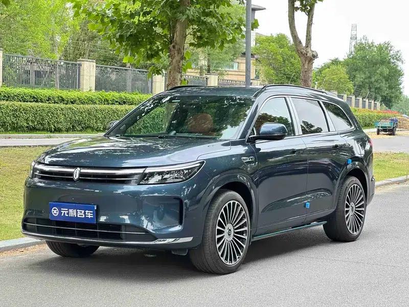 Wenjie M7 2024 Pro Six-Seat Four-Wheel Drive Intelligent Driving Edition — миниатюра 1