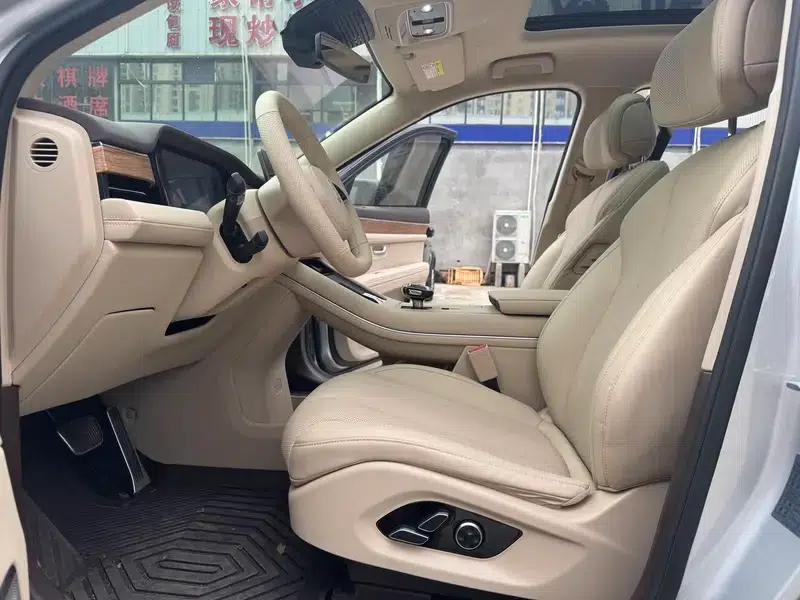 Wenjie M7 2024 Plus 5-seater Rear-wheel drive version — миниатюра 11