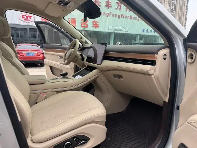 Wenjie M7 2024 Plus 5-seater Rear-wheel drive version — миниатюра 8