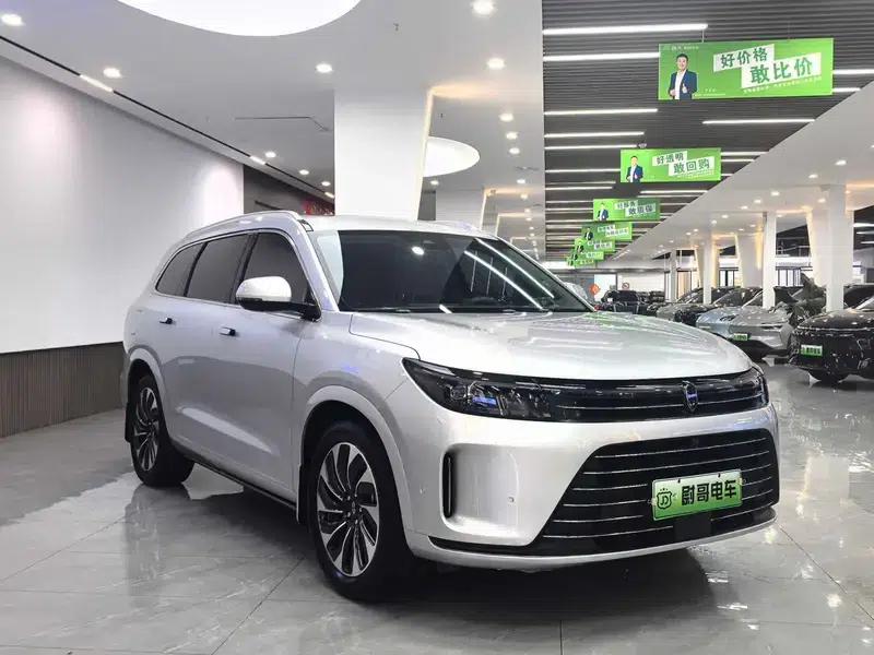 Wenjie M7 2024 Plus 5-seater Rear-wheel drive version — миниатюра 2