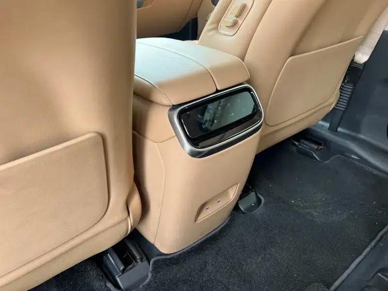 Wenjie M7 2022 Two-Wheel Drive Comfort Edition — миниатюра 11
