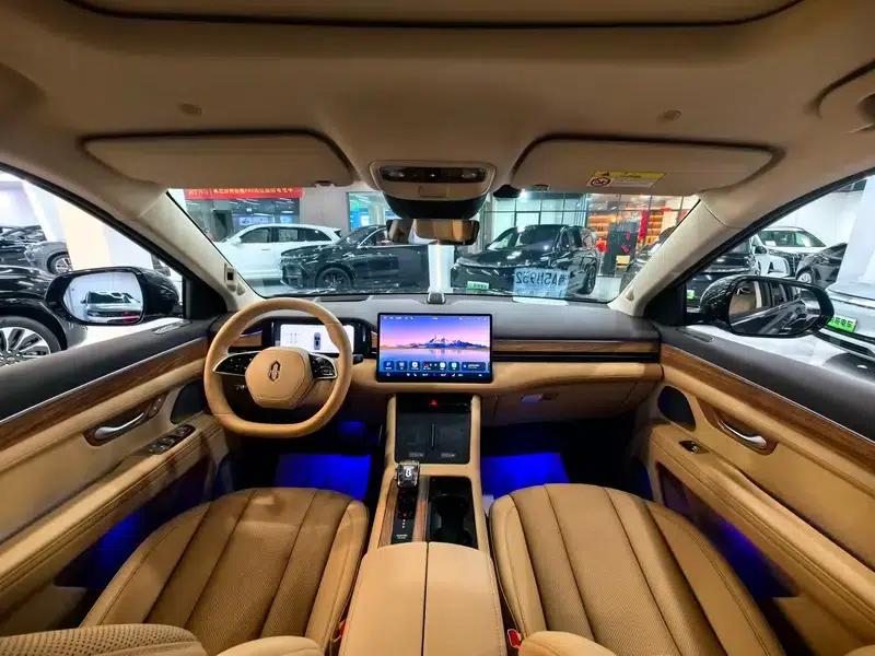 Wenjie M7 2024 Max Six-Seat Four-Wheel Drive Intelligent Driving Edition — миниатюра 5