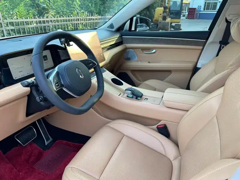 Wenjie M5 2022 Extended Range AWD Performance Edition — миниатюра 11