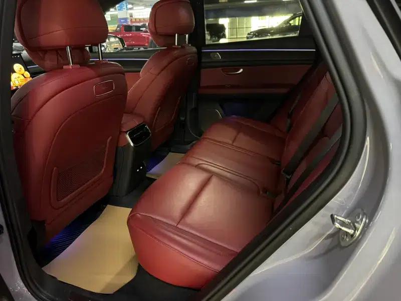 Wenjie M5 2024 Range Extended Max RS 4WD High-End Intelligent Driving Edition — миниатюра 17