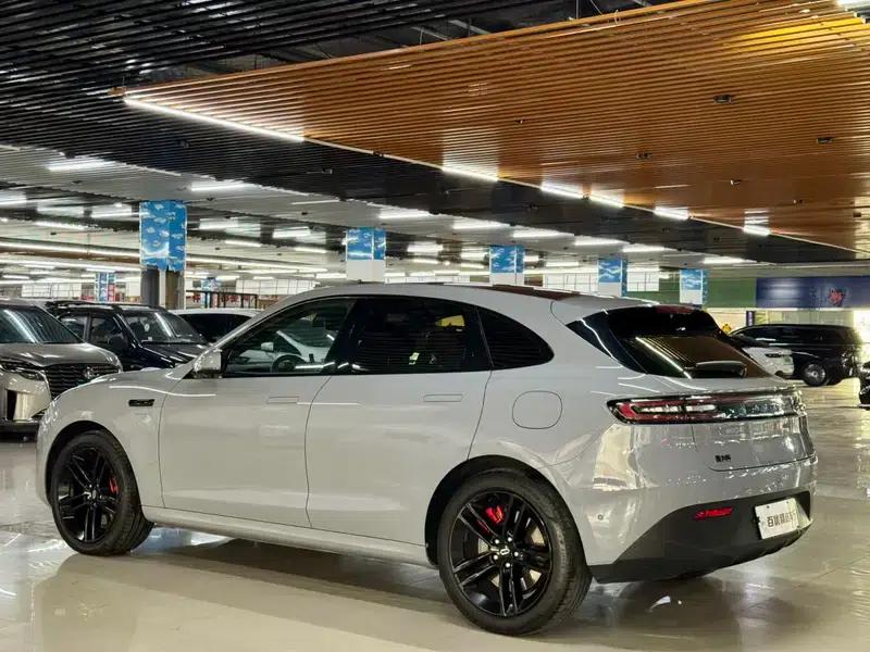 Wenjie M5 2024 Range Extended Max RS 4WD High-End Intelligent Driving Edition — миниатюра 4