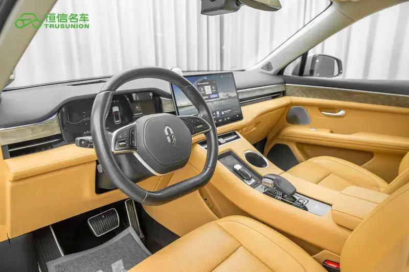 Wenjie M5 2022 Extended Range 4WD Ultimate Edition — миниатюра 16