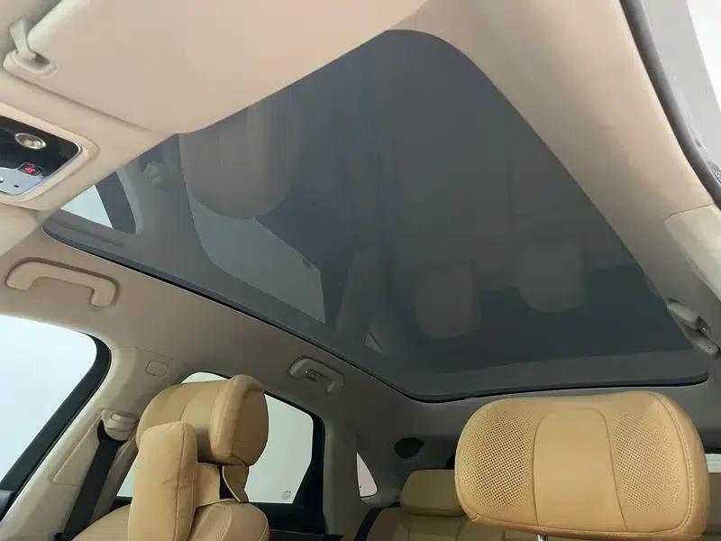 Wenjie M5 2022 Extended Range AWD Performance Edition — миниатюра 19
