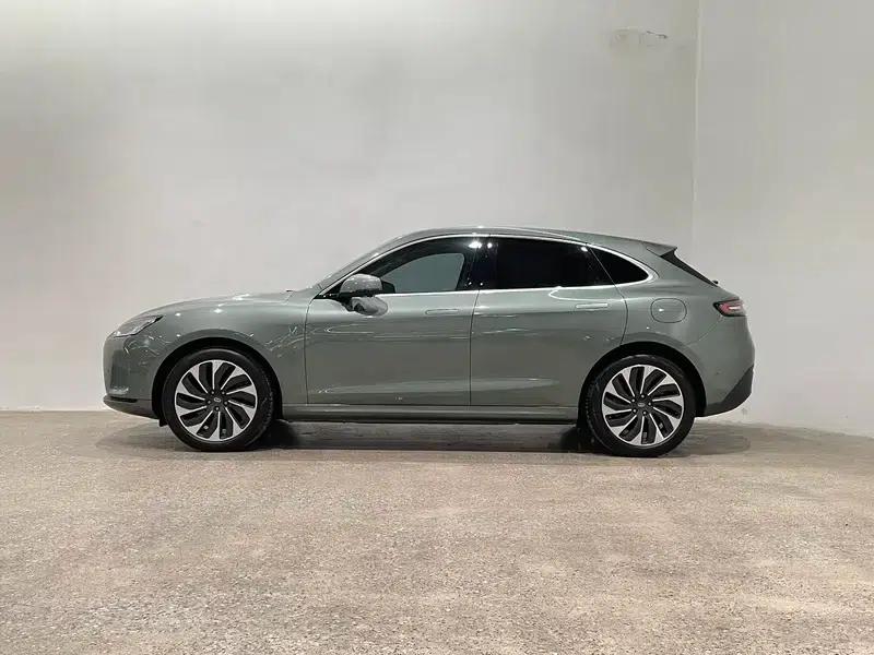 Wenjie M5 2022 Extended Range AWD Performance Edition — миниатюра 4