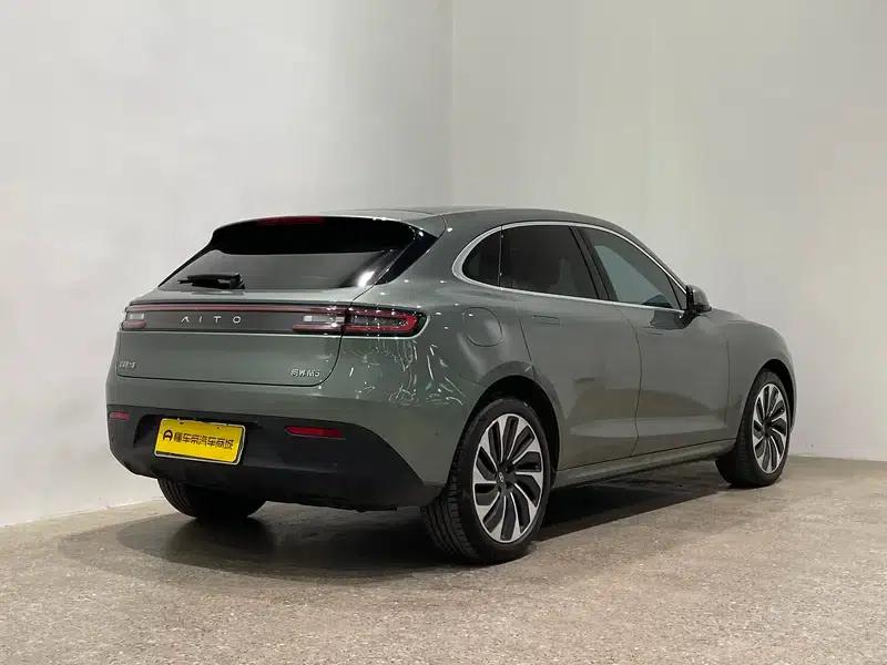 Wenjie M5 2022 Extended Range AWD Performance Edition — миниатюра 7