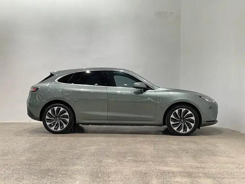 Wenjie M5 2022 Extended Range AWD Performance Edition — миниатюра 8