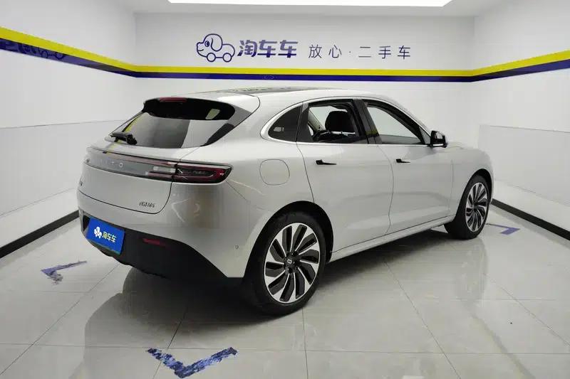 Wenjie M5 2022 Extended Range 4WD Ultimate Edition — миниатюра 3