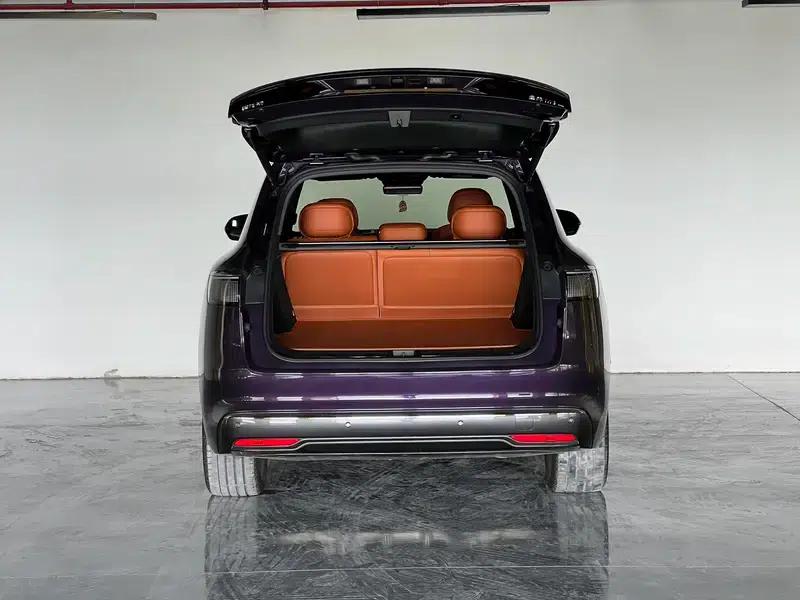 Wenjie M8 2025 Pure Electric Max+ 5-Seat Long Range Version (192-line LiDAR) — миниатюра 20