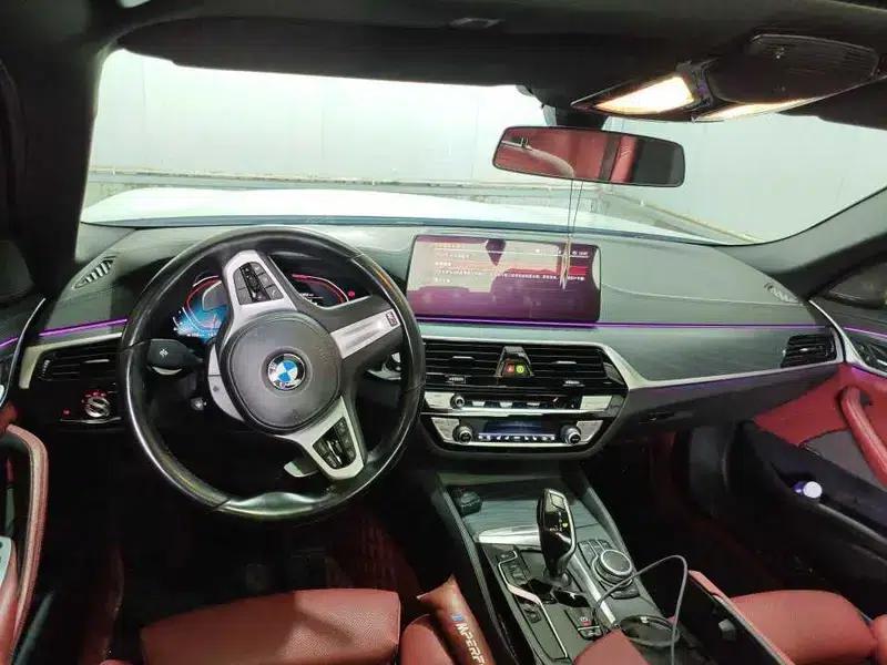 2022 BMW 5 Series Facelift 530Li Luxury M Sport Package — миниатюра 6