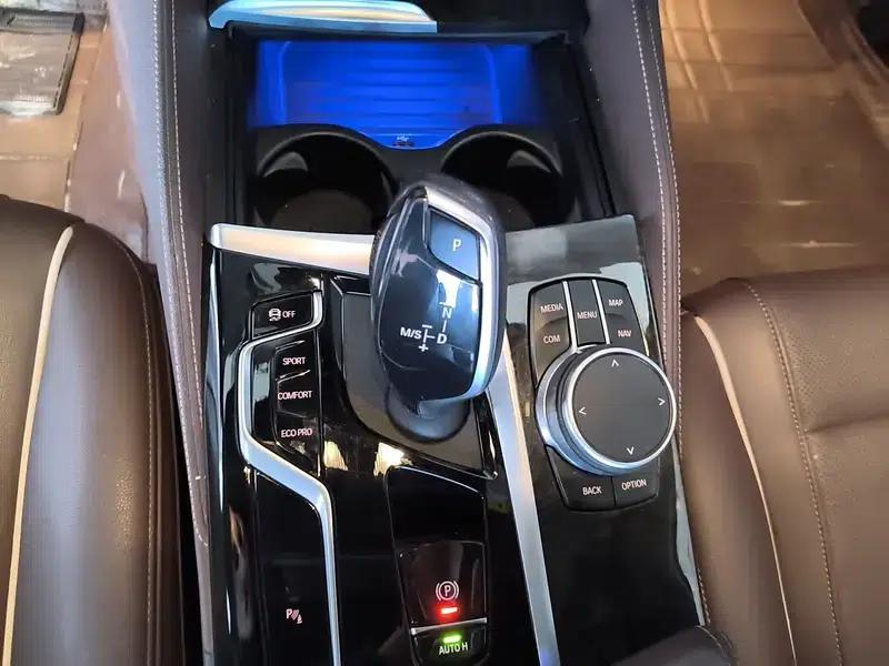 2021 BMW 5 Series Facelift 525Li M Sport Package — миниатюра 14
