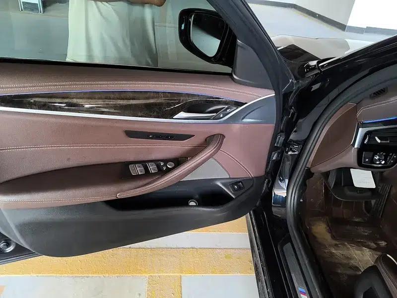 2021 BMW 5 Series Facelift 525Li M Sport Package — миниатюра 16