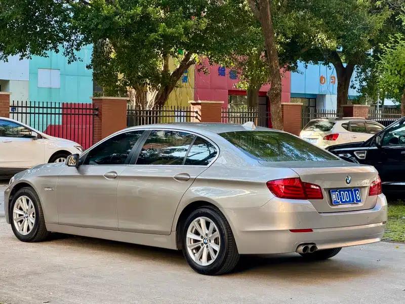 BMW 5 Series 2012 523Li Leading Edition — миниатюра 4