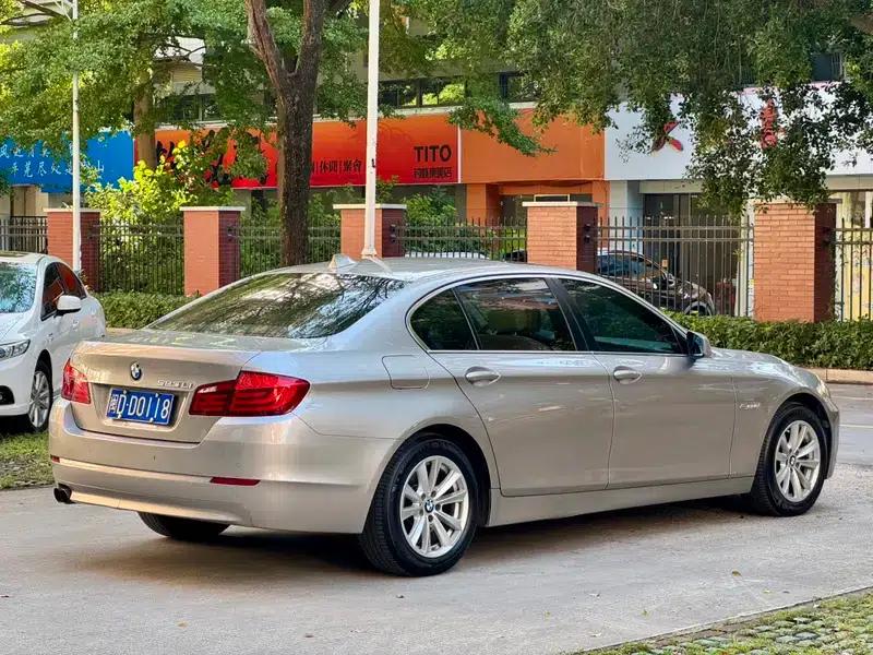 BMW 5 Series 2012 523Li Leading Edition — миниатюра 6
