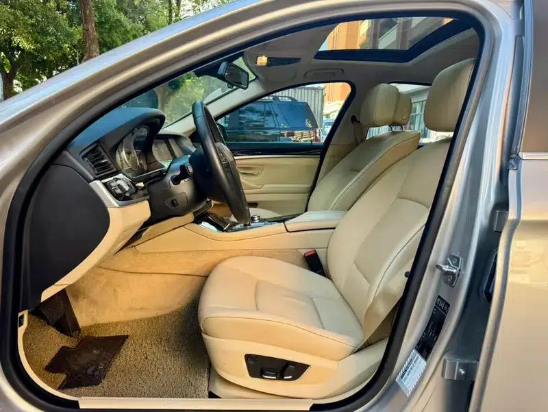 BMW 5 Series 2012 523Li Leading Edition — миниатюра 8