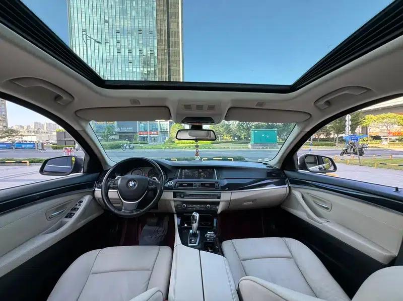 BMW 5 Series 2011 523Li Luxury — миниатюра 12