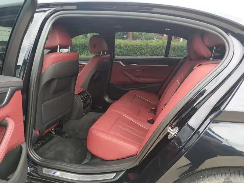 2022 BMW 5 Series Facelift 530Li Leading Edition M Sport Package — миниатюра 12