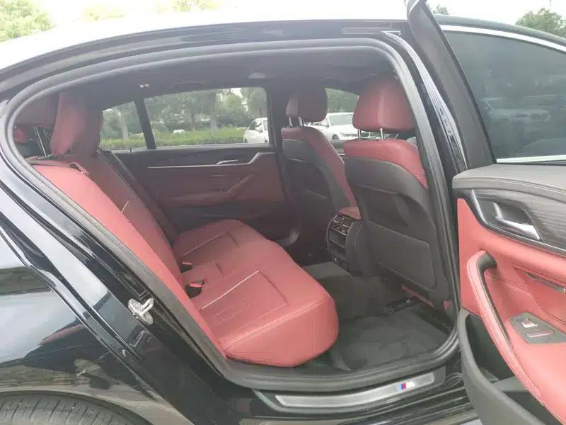 2022 BMW 5 Series Facelift 530Li Leading Edition M Sport Package — миниатюра 14