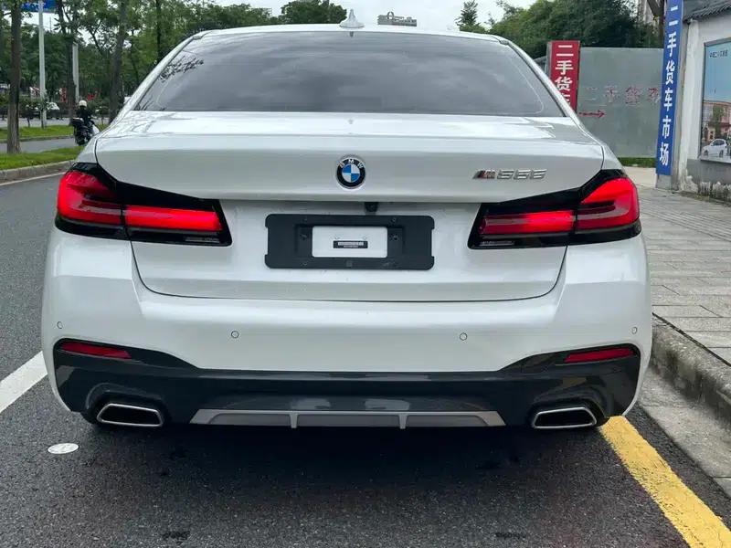 2022 BMW 5 Series Facelift 525Li M Sport Package — миниатюра 6