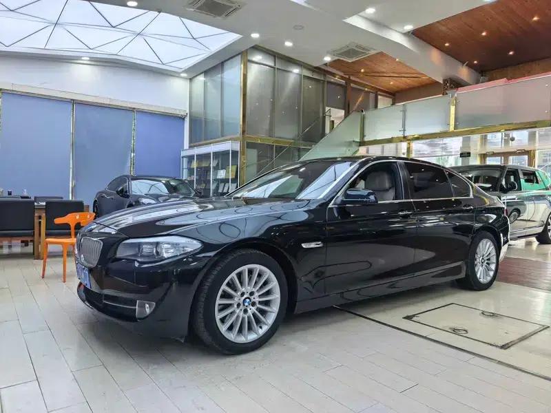 BMW 5 Series 2012 535Li Luxury — миниатюра 1